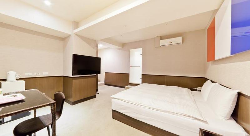 Hotel 6 - Ximen Taipei Esterno foto