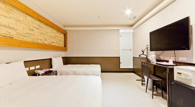 Hotel 6 - Ximen Taipei Esterno foto
